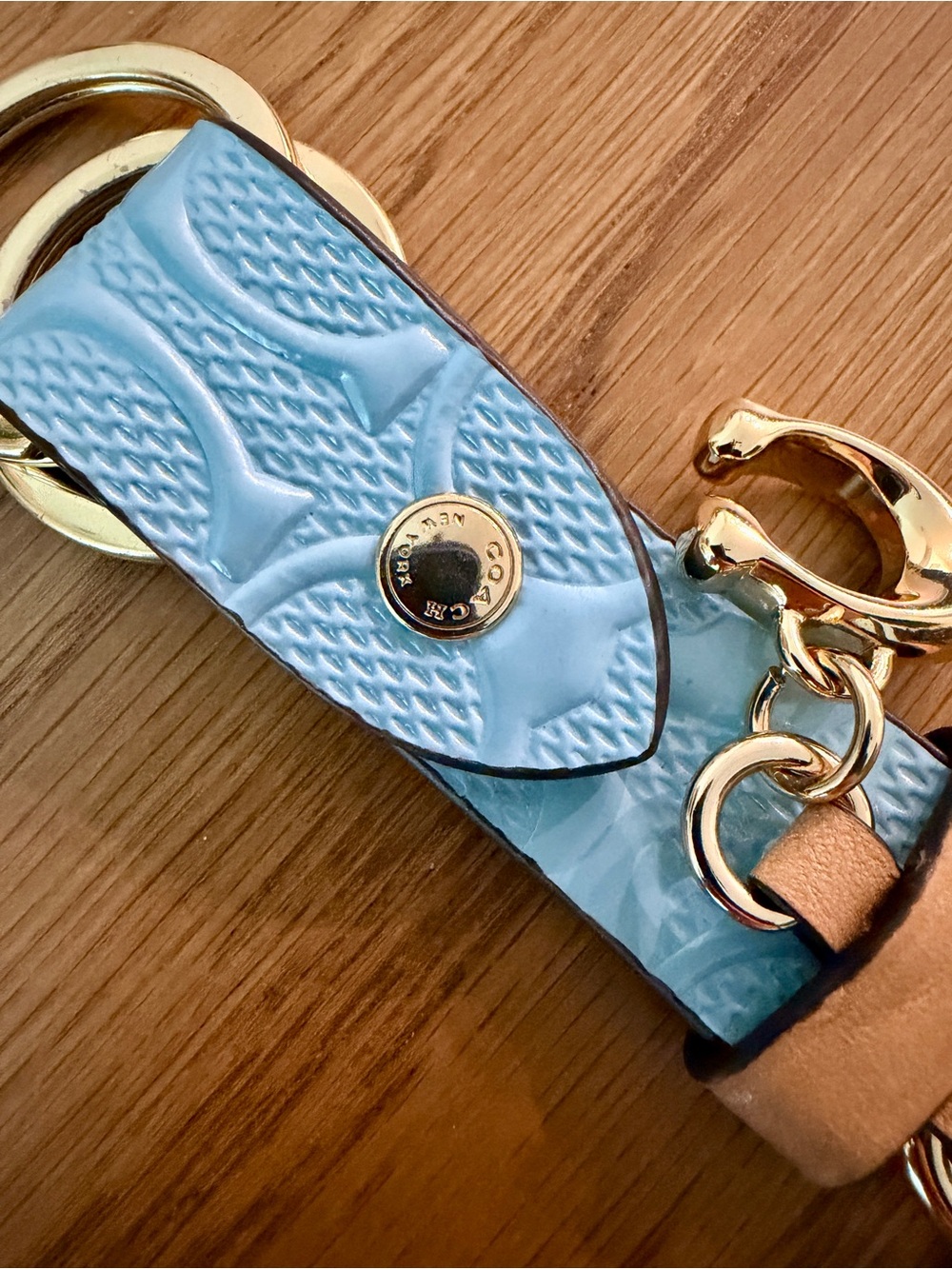 Coach Trigger Snap Bag Charm Keychain - Picture 4 of 5